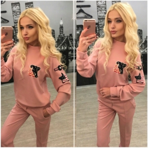 Спортивный костюм